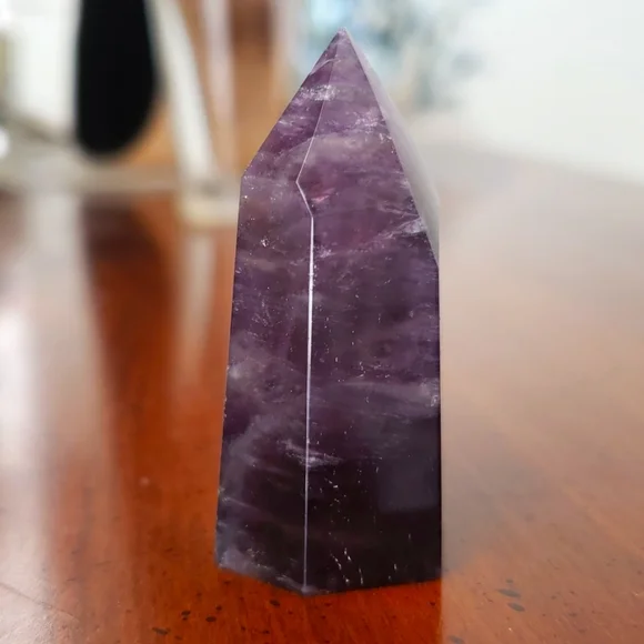 Little amethyst tower pyramid - Picture 2 of 9